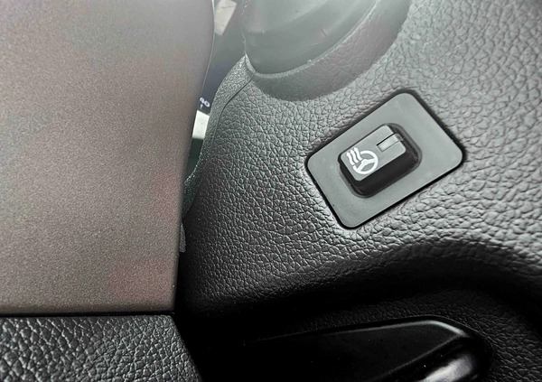 Kia Sportage cena 52900 przebieg: 176000, rok produkcji 2015 z Nowogrodziec małe 529